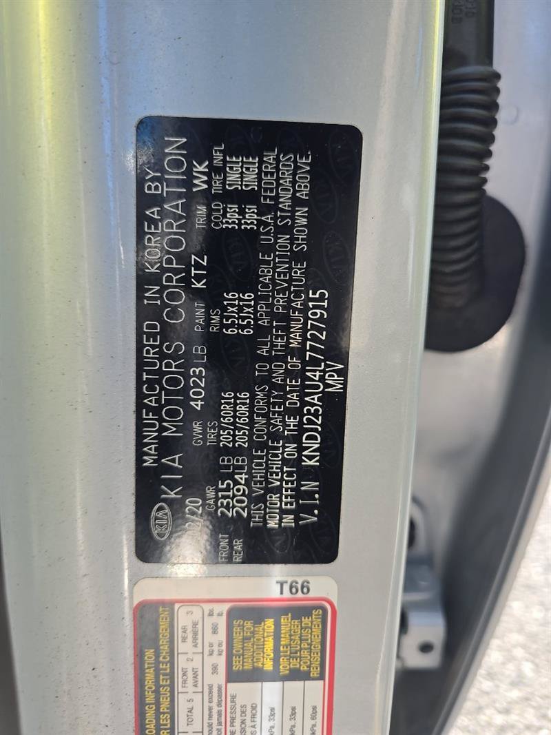 Used 2020 Kia Soul LX FWD image 16