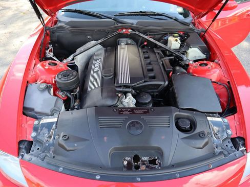 Used 2004 BMW Z4 3.0i image 16