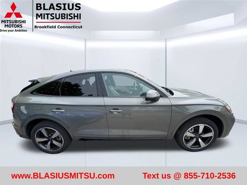 Used 2023 Audi Q5 2.0T Premium Plus w/ Premium Plus Package AWD/4WD image 7