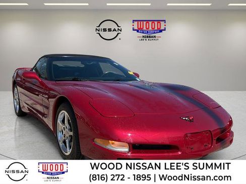 Used 2001 Chevrolet Corvette Convertible RWD image 1