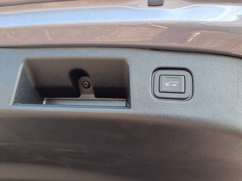 New 2025 Chevrolet Blazer EV LT image 32