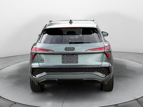 New 2026 Audi Q3 quattro 2.0T AWD/4WD image 6