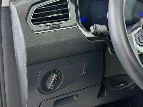 Used 2024 Volkswagen Tiguan Wolfsburg Edition image 10