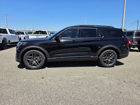 New 2026 Ford Explorer ST RWD image 26