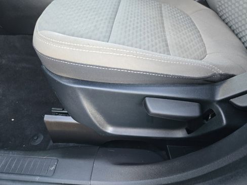 Certified 2022 Ford Escape SE w/ Cold Weather Package image 12