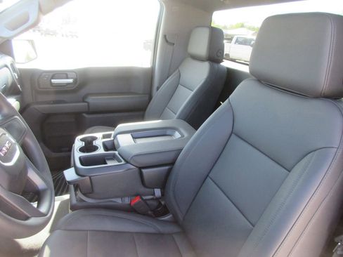 New 2026 GMC Sierra 1500 Pro image 11