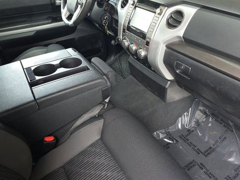 Used 2014 Toyota Tundra SR5 AWD/4WD image 14