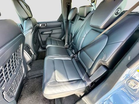 New 2025 Ford Bronco Badlands AWD/4WD image 17