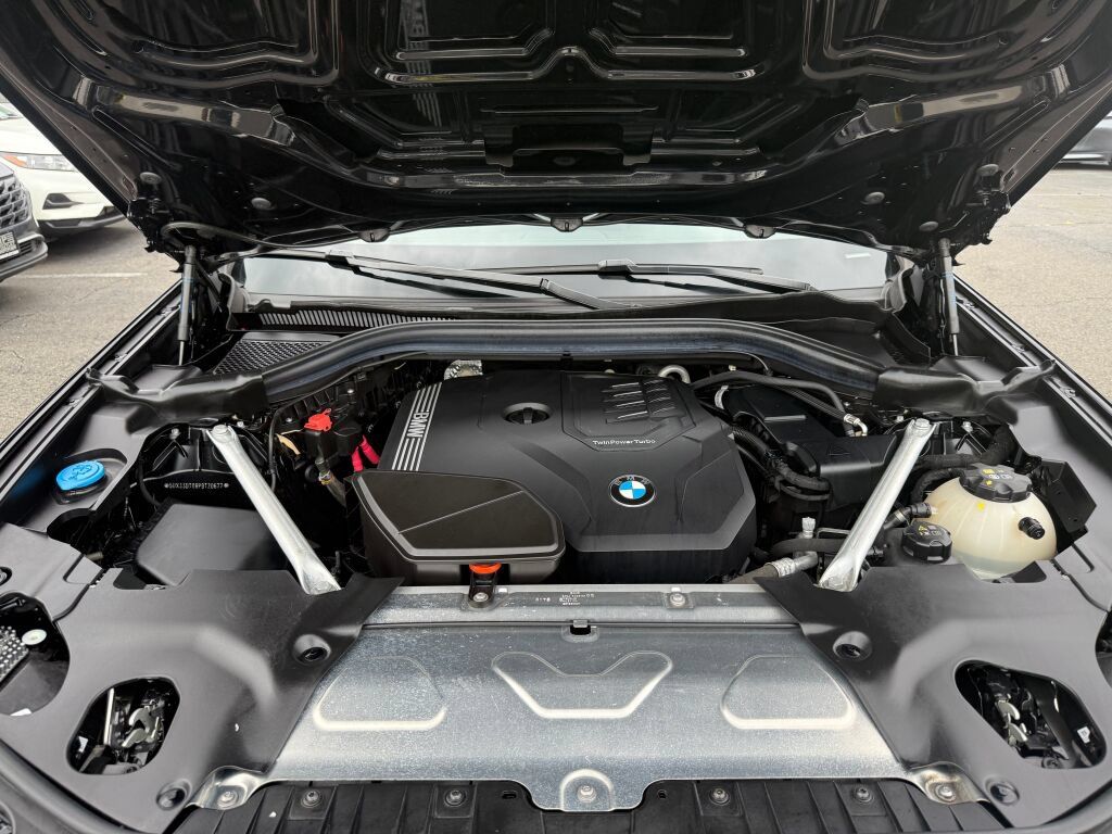 Used 2023 BMW X4 xDrive30i w/ Parking Assistance Package AWD/4WD image 37