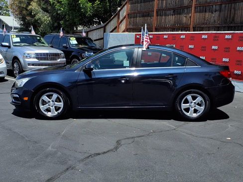 Used 2015 Chevrolet Cruze LT FWD image 4