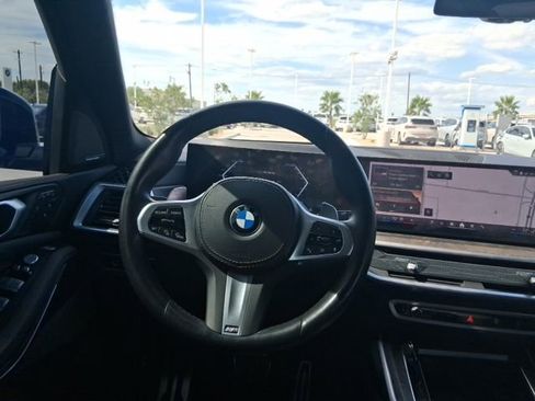 Used 2024 BMW X7 xDrive40i w/ Executive Package AWD/4WD image 21