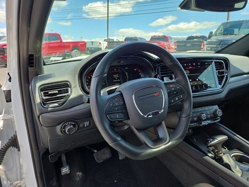 Used 2025 Dodge Durango R/T w/ Blacktop Package AWD/4WD image 8