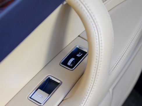 Used 2007 Bentley Flying Spur Flying Spur AWD/4WD image 30
