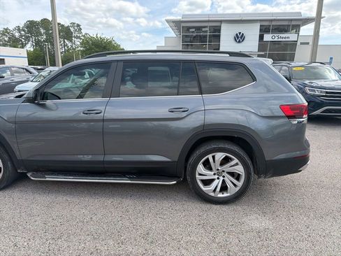 Certified 2023 Volkswagen Atlas SE w/ Panoramic Sunroof Package image 5