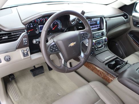 Used 2015 Chevrolet Tahoe LTZ RWD image 13