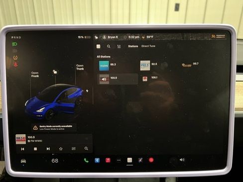 Used 2023 Tesla Model 3 Standard Range image 34