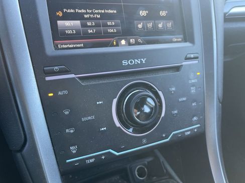 Used 2015 Ford Fusion Energi Titanium w/ Driver Assist Package image 25