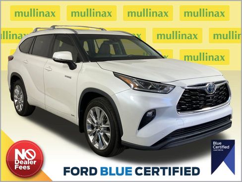 Used 2021 Toyota Highlander Limited image 1