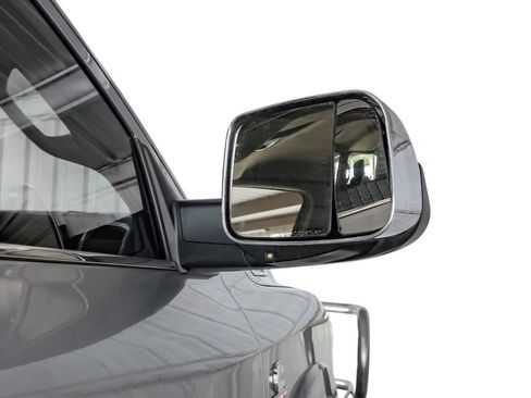 Used 2022 RAM 3500 Laramie AWD/4WD image 42