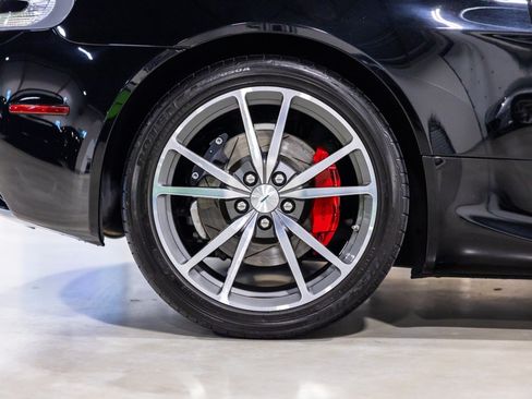 Used 2014 Aston Martin V8 Vantage Roadster RWD image 25