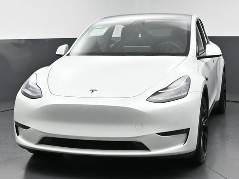 Used 2021 Tesla Model Y Long Range AWD/4WD image 6