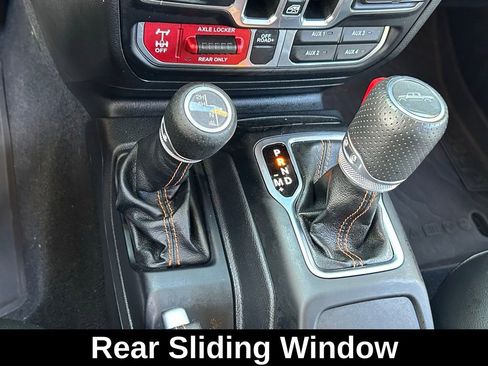 Certified 2023 Jeep Gladiator Mojave w/ LED Lighting Group image 25