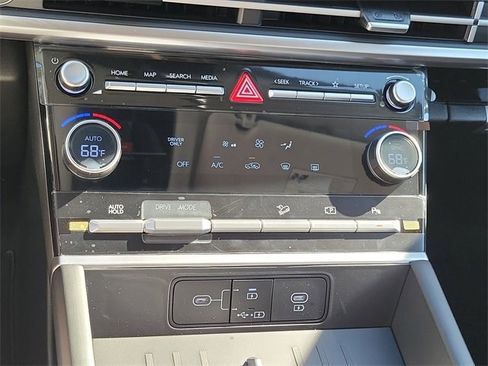 New 2026 Hyundai Santa Fe SE image 11