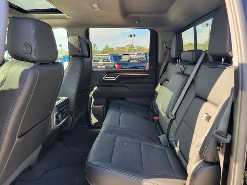 New 2026 GMC Sierra 3500 Denali w/ Denali Reserve Package image 27