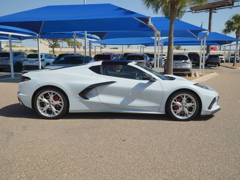 Used 2023 Chevrolet Corvette Stingray Coupe w/ Battery Protection Package RWD image 4