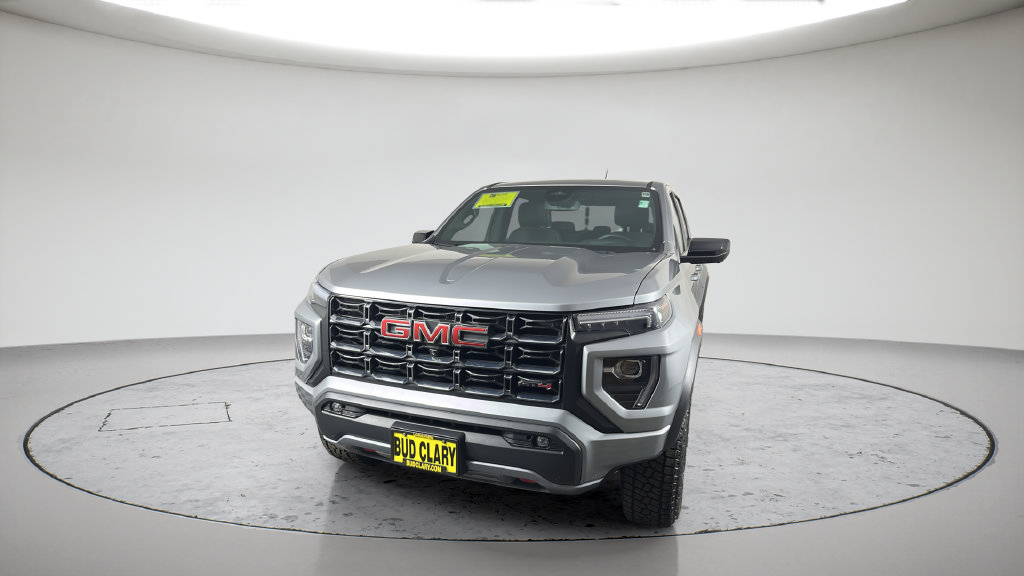 Used 2023 GMC Canyon AT4 w/ AT4 Premium Package AWD/4WD image 2