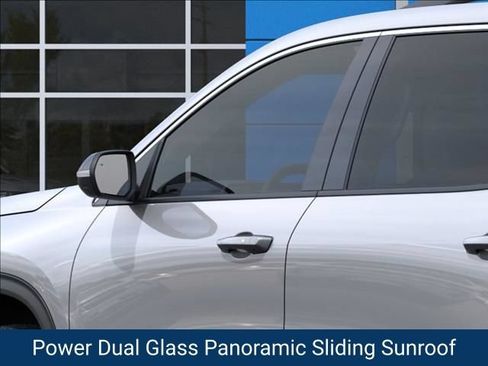 New 2027 Chevrolet Traverse LT w/ Sun and Wheel Package FWD image 13