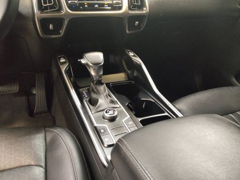 Used 2021 Kia Sorento S w/ Panoramic Sunroof Package FWD image 26