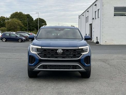 New 2026 Volkswagen Atlas Cross Sport SE image 9