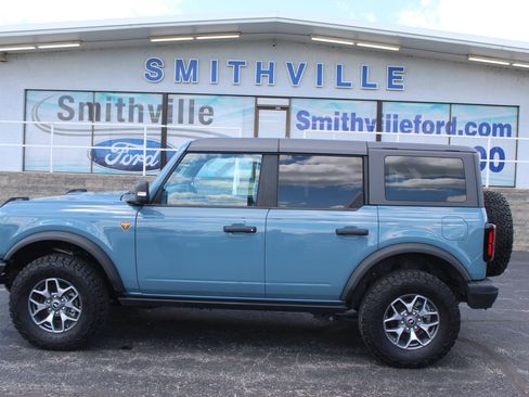 Used 2023 Ford Bronco Badlands AWD/4WD image 4