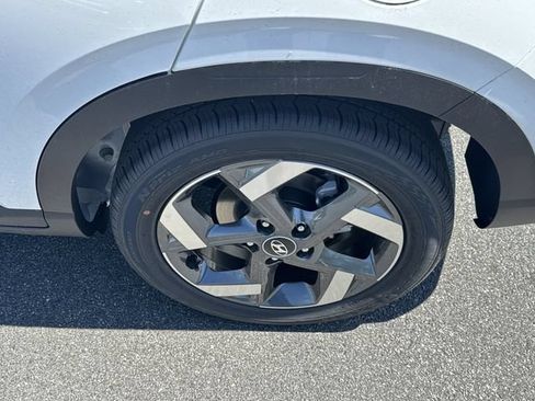 New 2026 Hyundai Venue SEL FWD image 21