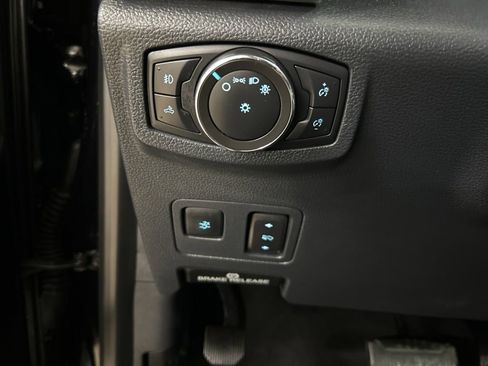 Certified 2022 Ford F250 Platinum image 23