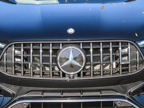 New 2026 Mercedes-Benz GLC 43 AMG 4MATIC Coupe image 7