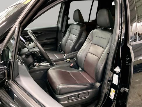 Used 2023 Honda Ridgeline Black Edition image 8