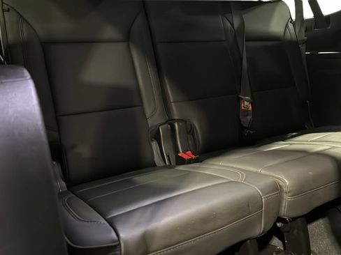 Used 2022 Chevrolet Suburban High Country w/ Max Trailering Package AWD/4WD image 17
