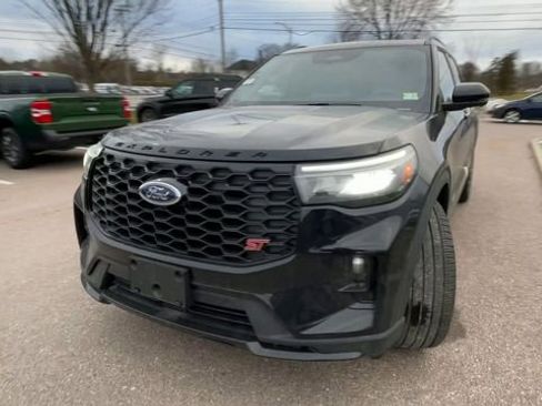 New 2026 Ford Explorer ST w/ Sun And Sound Package image 7