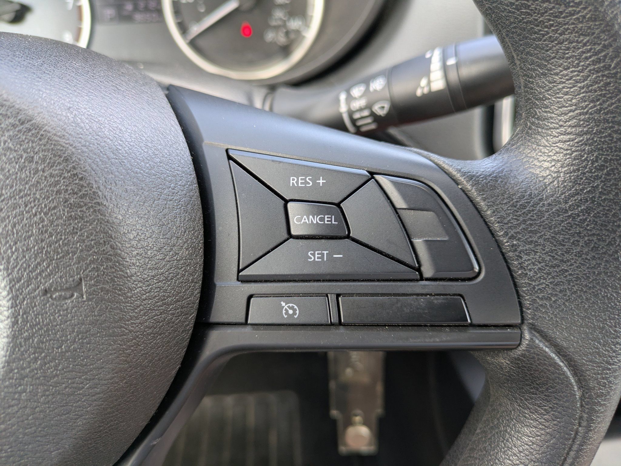 Certified 2025 Nissan Versa S FWD image 24