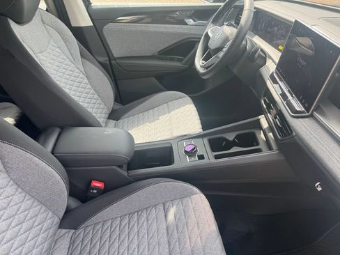 New 2026 Volkswagen Tiguan S FWD image 13