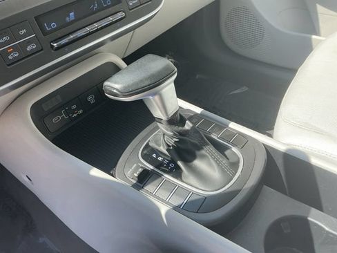 Certified 2025 Hyundai Kona SEL FWD image 26