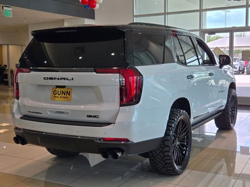 New 2026 GMC Yukon Denali Ultimate AWD/4WD image 7