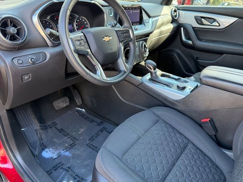 Used 2022 Chevrolet Blazer LT image 20