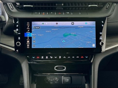 New 2026 Jeep Grand Cherokee L Limited AWD/4WD image 13
