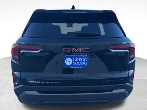 Used 2025 GMC Terrain Elevation image 7