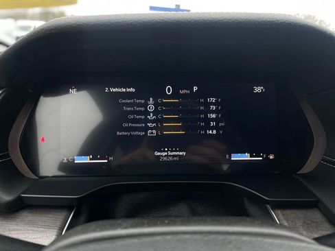 Used 2023 Jeep Grand Cherokee Limited image 17