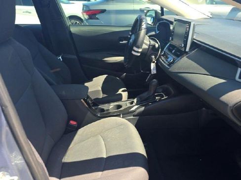 Used 2020 Toyota Corolla LE image 8
