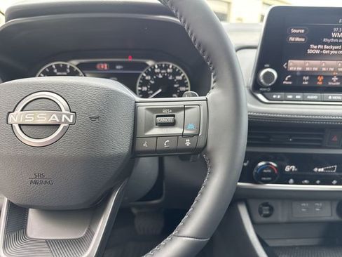 New 2026 Nissan Rogue SV AWD/4WD image 18